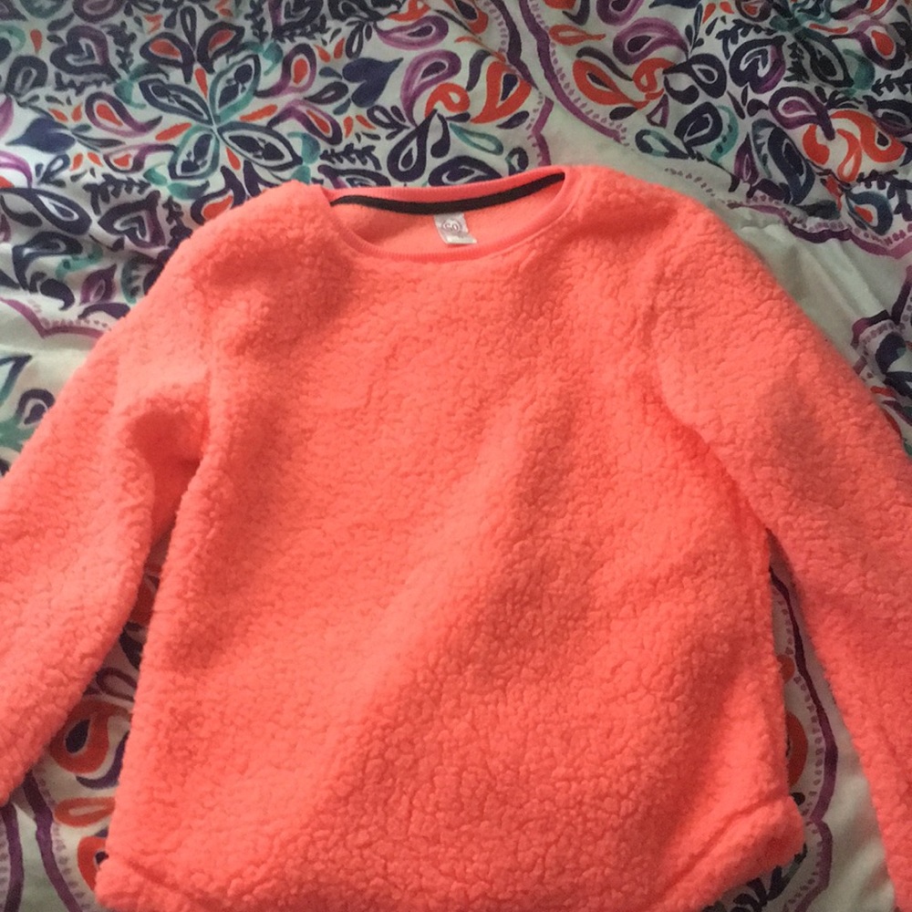 Crazily soft pj top